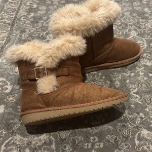 The Children's Place Tan Fur-Lined Kids Boots